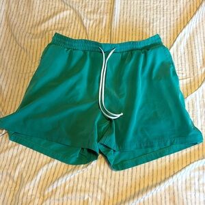 Men’s Lululemon Board Short 5” Size Large